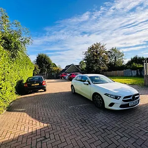 Acorn Gatwick & Parking Hotel Horley (Surrey)