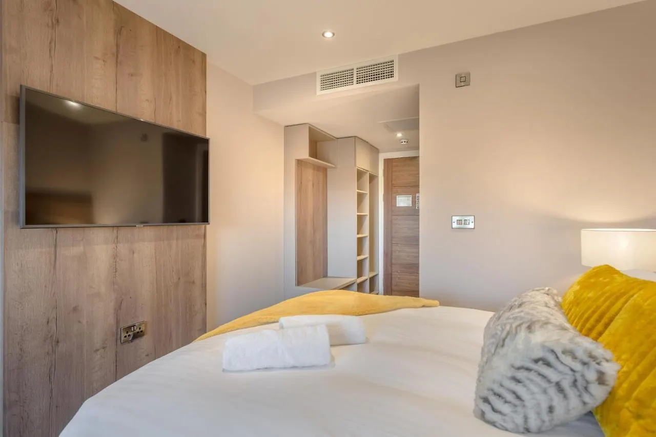 Dwell City Living Nottingham Apart Otel